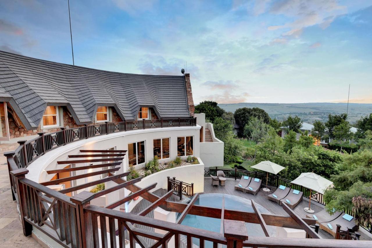 Mount Grace Hotel & Spa Magaliesburg Bagian luar foto The hotel's main building