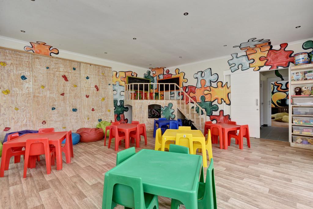 Mount Grace Hotel & Spa Magaliesburg Bagian luar foto A nursery in the UK